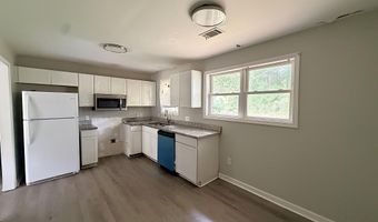 1605 Clinton St, Barnwell, SC 29812