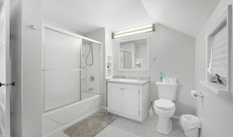 5490 W Orland Rd, Angola, IN 46703
