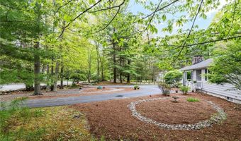 529 Shippeetown Rd, East Greenwich, RI 02818