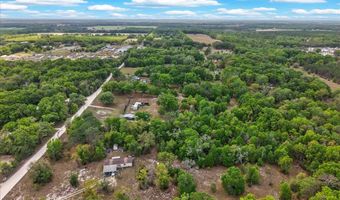 3100 NW 20th St, Bell, FL 32619