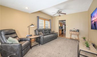 3236 S Bender Ave, Akron, OH 44319