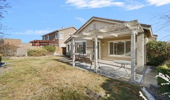 1762 Walnut Dr, Fernley, NV 89408