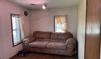 208 E Ava Ave, Ava, MO 65608