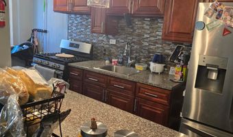 361 LINDEN St, Reading, PA 19604
