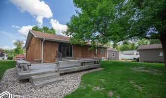 1302 E Linden St, Algona, IA 50511