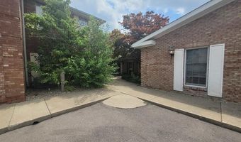 515 S Woodcrest Dr Unit B, Bloomington, IN 47401