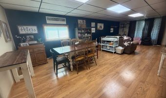 631 W Walnut St, Albion, NE 68620