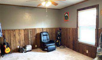 120 N 10th Ave, Teague, TX 75860