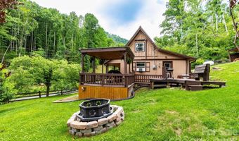 1010 And 1014 Melton Branch Rd, Bakersville, NC 28705