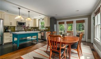 20 Short Rd, Barrington, RI 02806
