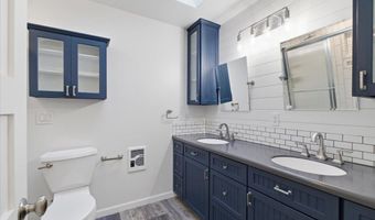 24752 NE PRAIRIE VIEW Dr, Aurora, OR 97002