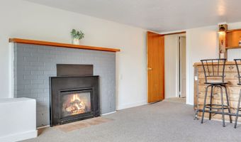 758 FLORENCE Ave, Astoria, OR 97103