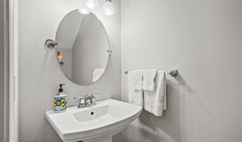 7124 SWANSONG Way, Bethesda, MD 20817