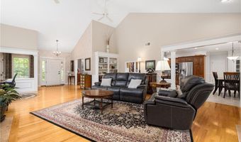160 School Land Woods Rd, Exeter, RI 02822