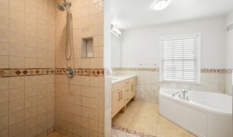 5520 WESTBARD Ave, Bethesda, MD 20816