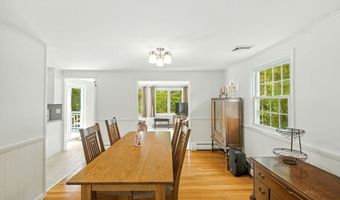 5 Brookside Cir, Acton, MA 01720