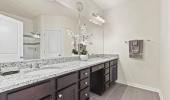 120 CAMBRIA Walk, Alexandria, VA 22304