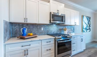 20219 Solomon Peak Dr, Anderson, CA 96007