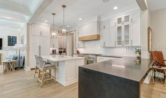 85 Plantation Dr, Hilton Head Island, SC 29928
