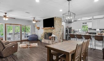200 County Road 1574, Alba, TX 75410