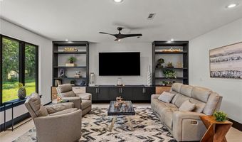 1011 NW Vaughn Rd, Bentonville, AR 72713