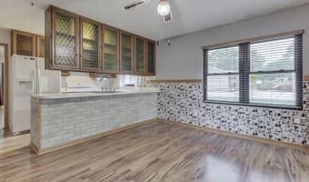 40 Village Rd, Bargersville, IN 46106