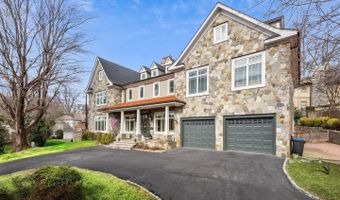 5823 GOLDSBORO Rd, Bethesda, MD 20817