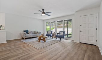 18 S Hampstead Ln, Bella Vista, AR 72714