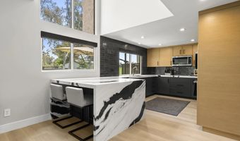 622 Camino Santa Barbara, Solana Beach, CA 92075