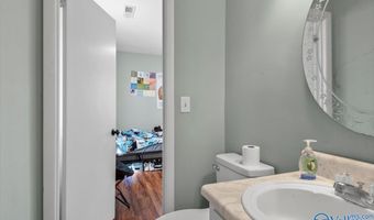 1117 Waylan Ave, Albertville, AL 35950