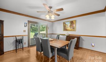 210 Meadow Run Ext, Asheville, NC 28806