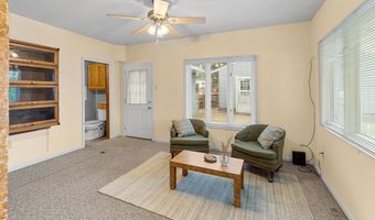 619 NW 3 St, Abilene, KS 67410