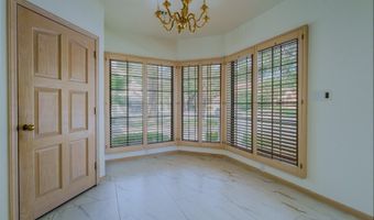 14 Sawgrass Ct, Las Vegas, NV 89113