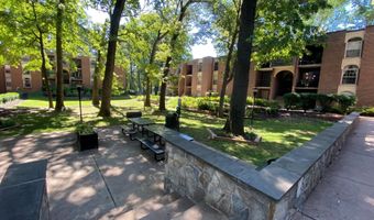 3352 WOODBURN Rd 21, Annandale, VA 22003