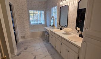 3061 Cypress Cv, Ball Ground, GA 30107