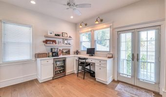 15 S Tallahassee Ave, Atlantic City, NJ 08401