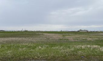 4802 NE 8th Ave, Aberdeen, SD 57401