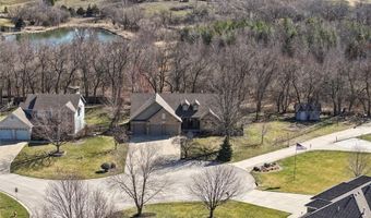 18180 S 153rd St, Basehor, KS 66007