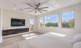 10337 Kesington Dr, Las Vegas, NV 89135