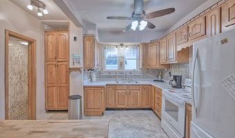 15 W 4th Ave N, Aurora, MN 55705