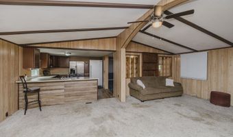 10582 Dennett Rd, Augusta, KS 67010