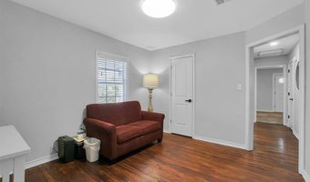 1709 Oklahoma Dr, Altus, OK 73521