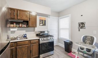 171 Lyon Ave, East Providence, RI 02914