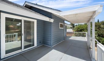 2827 N Victoria Dr, Alpine, CA 91901