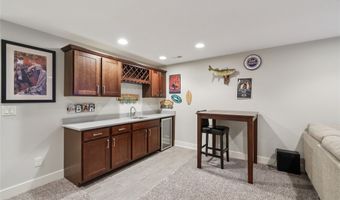 2905 SW Country Ln, Ankeny, IA 50023