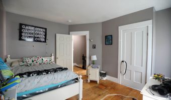41 Dunn St, Auburn, ME 04210