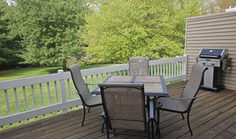 47 Jerimoth Dr 47, Branford, CT 06405