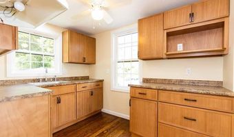 1301 Plainfield St, Johnston, RI 02919