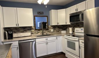 2213 229th Pl, Ames, IA 50014