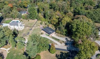 25 Logan Rd, Alton, IL 62002